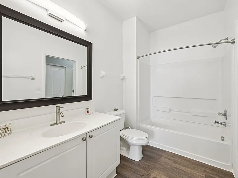 The Residences at Scioto Crossing — Photo 13