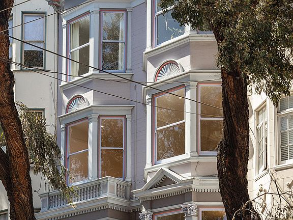Well maintained, solid Redwood Edwardian off Historic Alamo Square Park.