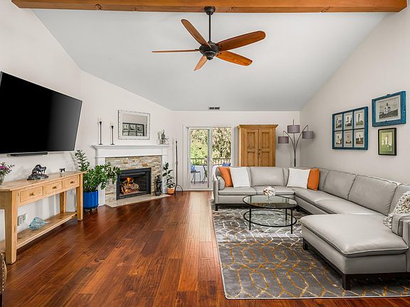 2nd image of 521 E Anapamu St APT 8C