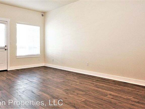 2nd image of 645 S Trafton St APT B8