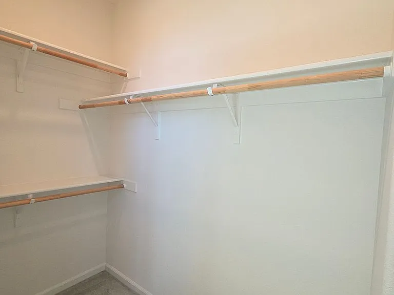 5577 Apex Dr — Photo 15