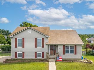 1720 Sunrise Dr, Warrensburg, MO 64093