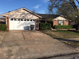 2727 S 104th Ave E, Tulsa, OK 74129