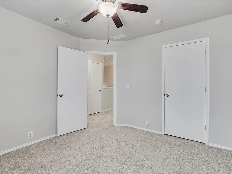 10652 Astor Dr — Photo 12