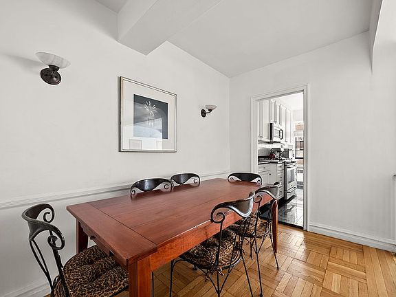 3rd image of 565 W End Ave APT 6A