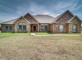 1841 McAlpin Rd, Midlothian, TX 76065