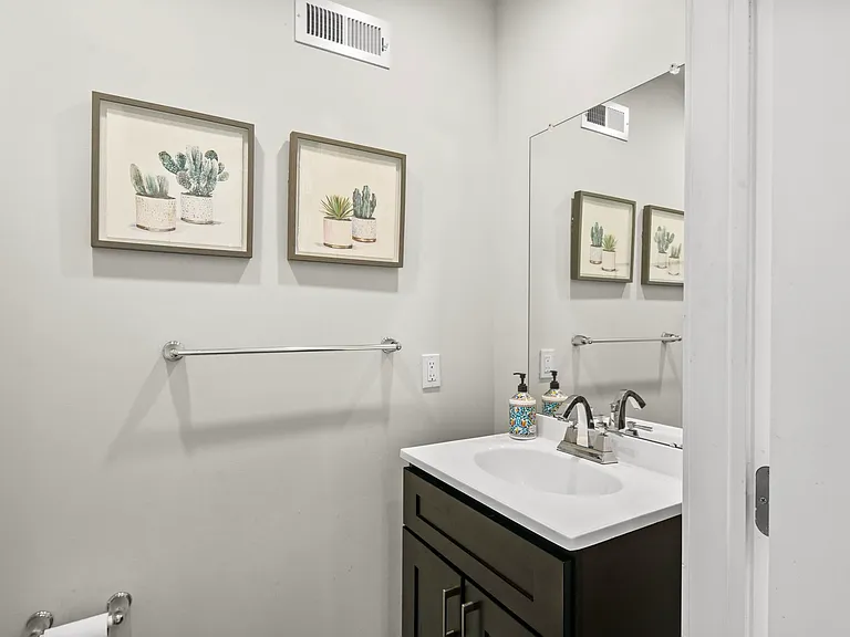 101 Mercy St — Photo 14