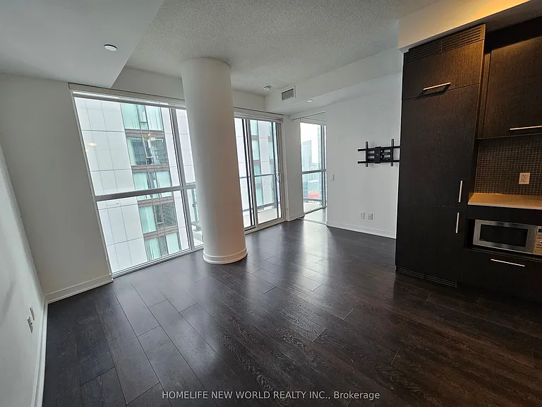 87 Peter St #4012 — Photo 5