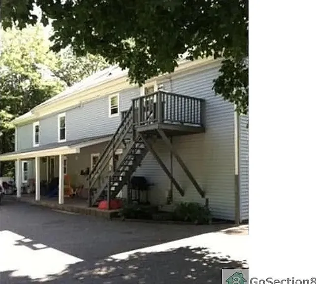 14 School St #C — Photo 1