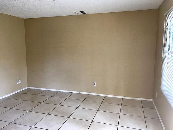 2nd image of 1614 S Campus Ave APT F