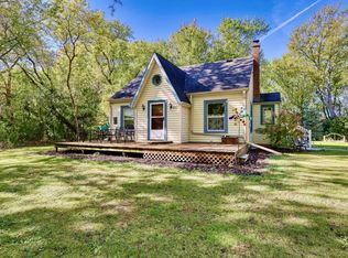 2216 N Emmertsen Rd, Racine, WI 53406