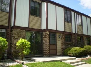 3969 W College Ave #3969, Franklin, WI 53132