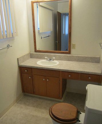 3rd image of 1542 Calinoma Dr