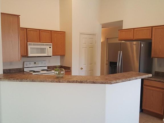 5th image of 15210 N 174th Dr