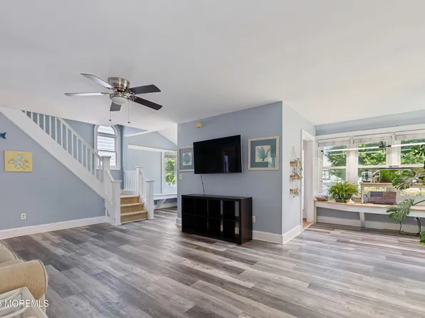 915 Brooks Road, Point Pleasant, NJ 08742