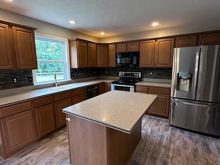 11574 Bunker Hill Ct — Photo 8