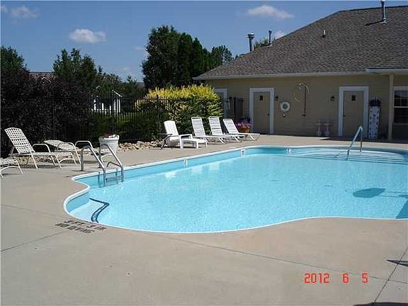 4th image of 7306 Lake Lakota Pl