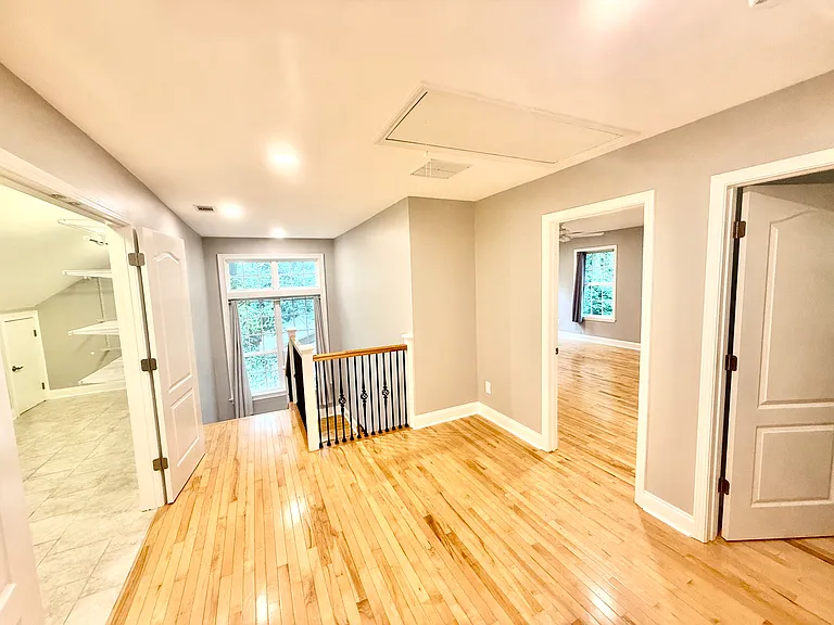2041 English Ln — Photo 59