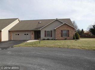 153 Sequoia Ct, Chambersburg, PA