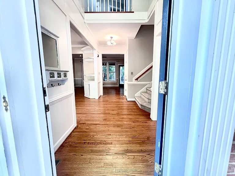 Two story foyer