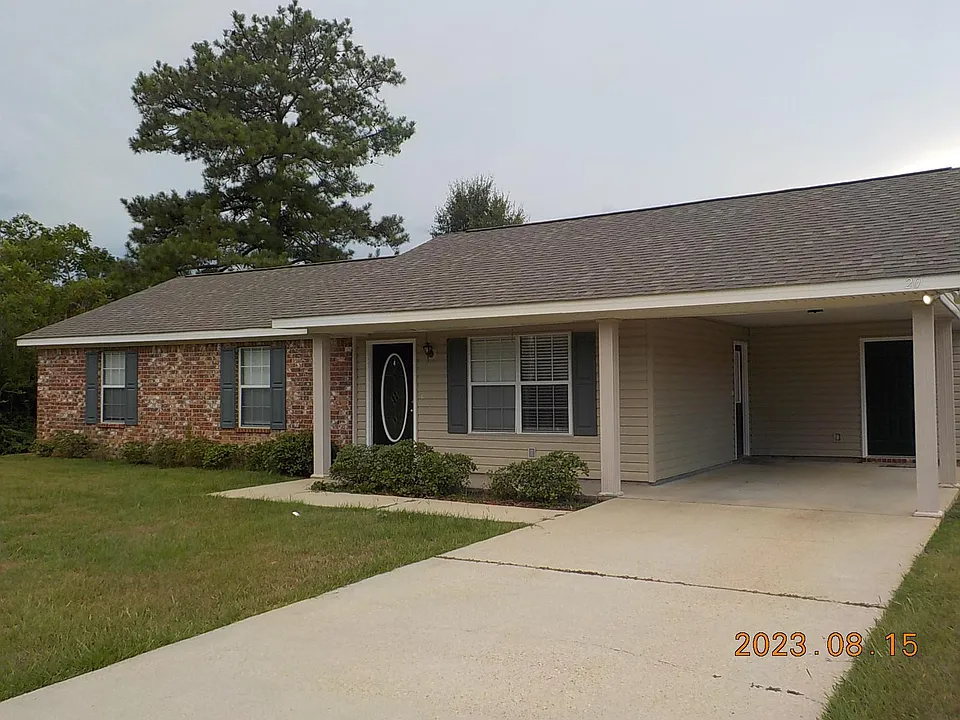 20 Sandtrail Dr