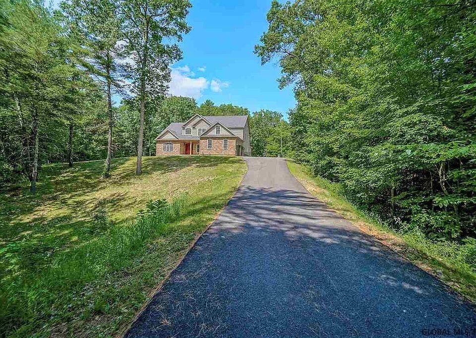 1st image of 26 Preserve Way