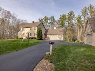 888 McIntyre Rd, Newington, NH 03801