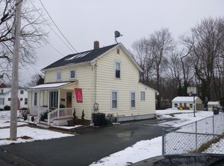 96 Bayside Ave, Swansea, MA 02777