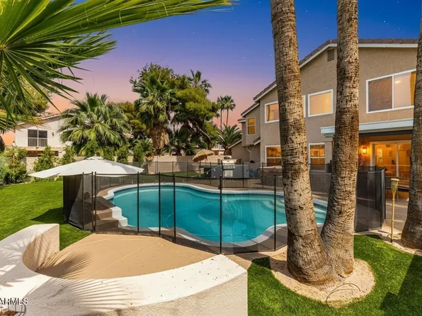 1114 N WHIPPLE Court, Gilbert, AZ 85233