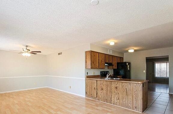 3rd image of 3608 W Tulsa St #3