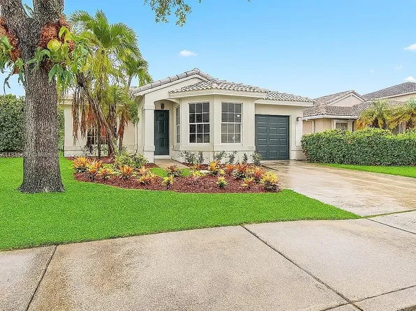16533 NW 21st St, Pembroke Pines, FL 33028
