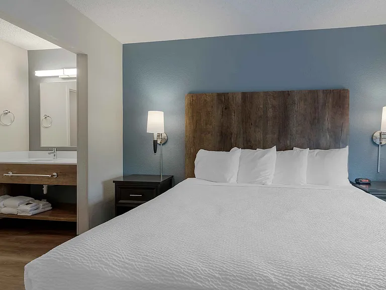 Studio Suite - 1 King Bed