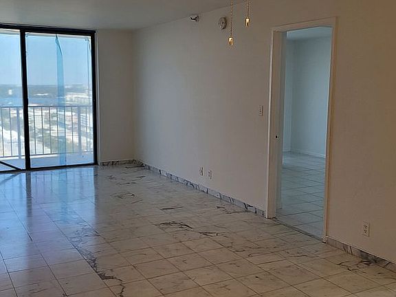 3rd image of 290 174th St APT 2105