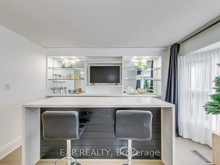 1225 Hedgestone Cres — Photo 21