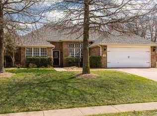 888 Hillcroft Ter, Cave Springs, AR 72718