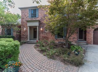 6085 Saint Paul Rd, Troy, MI 48098