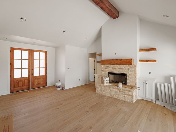4th image of 6781 Hillside Ct