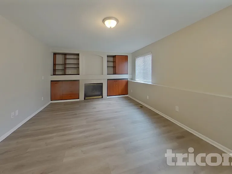 6427 Jules Dr — Photo 12