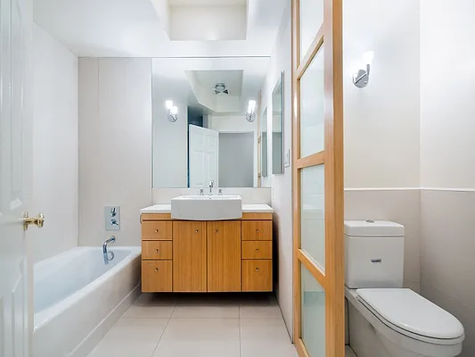 Sold by Sotheby's International Realty | media 6