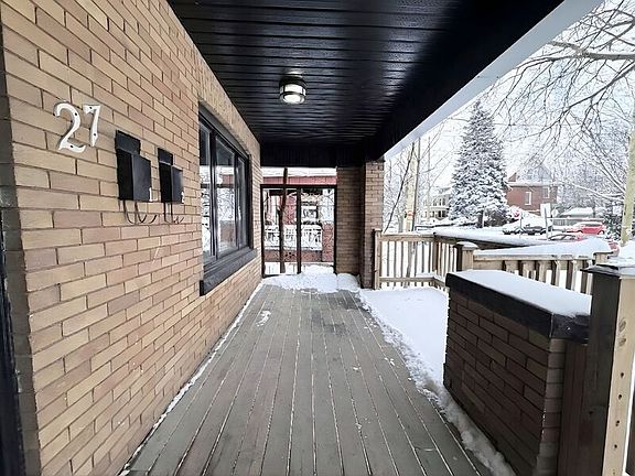 2nd image of 27 Melrose Ave S Unit 1