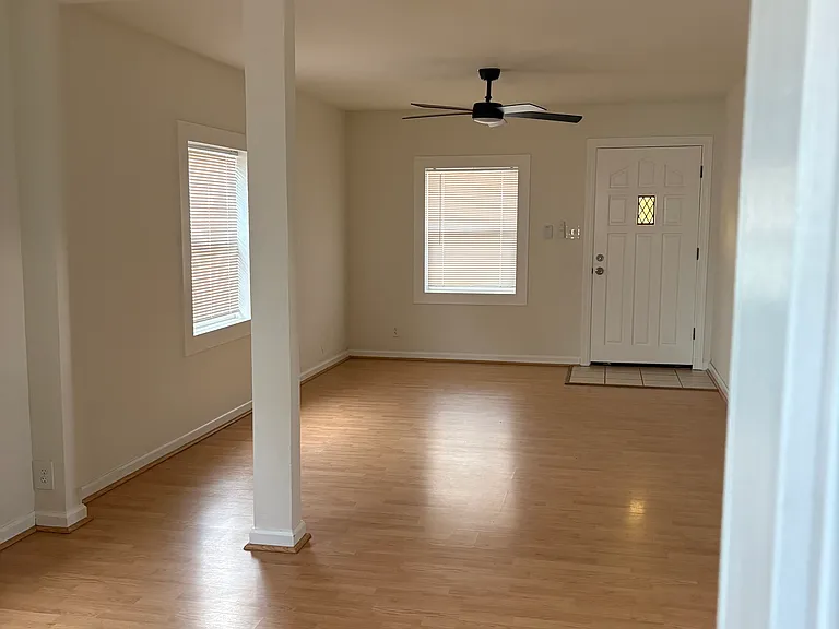 90 Malicoat Ave — Photo 1