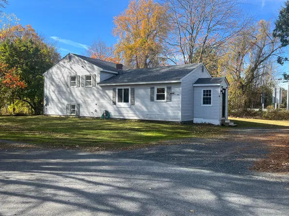 40 Pleasant St, South Deerfield, MA 01373
