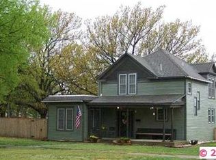 125 S Walnut Ave, Newkirk, OK 74647