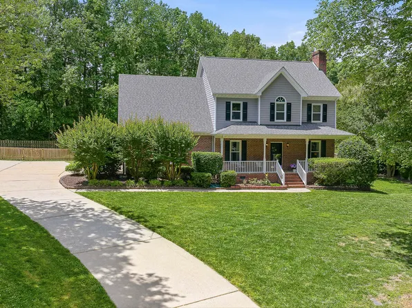 5104 Steuben Pl, Fuquay Varina, NC 27526