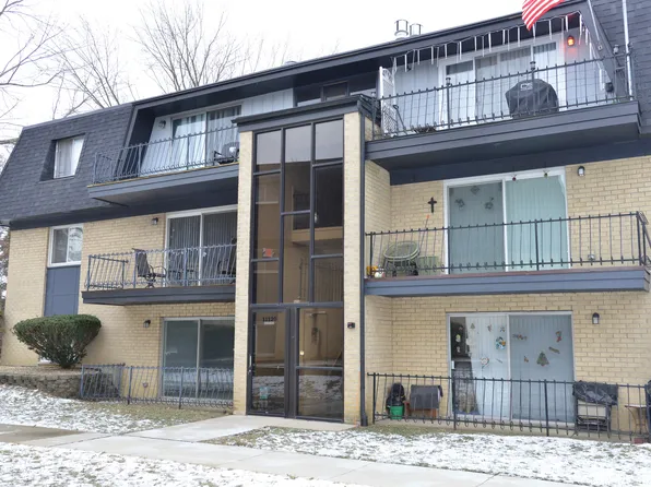 (undisclosed Address), Palos Hills, IL 60465