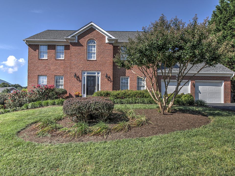 1st image of 5010 Williamsburg Ct SW