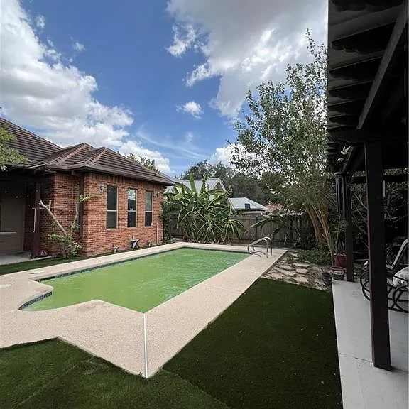 500 S Woodland Dr — Photo 3