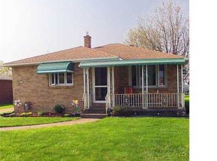 91 Laura Ct, Cheektowaga, NY 14227