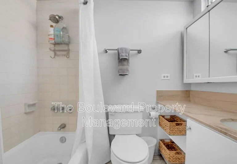 2575 Kuhio Ave #1001 — Photo 13