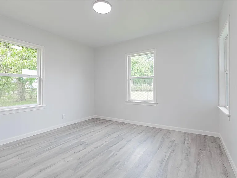 3607 Luca St — Photo 18